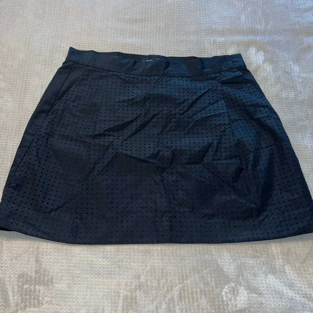 Kate Spade Saturday Black Eyelet Skirt Size 10 NWT